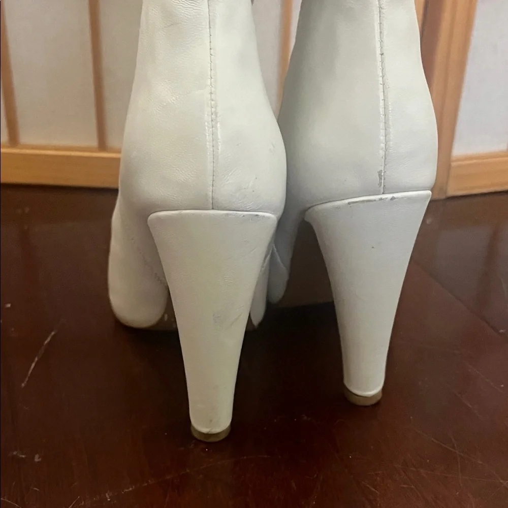 White Leather At-the-Knee Stiletto Boots